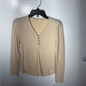 Elegant Cream V-Neck Buttoned Blouse 328
